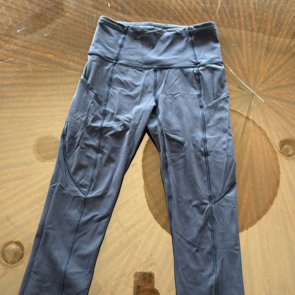 Lululemon Fast and Free Tight II 25" Non-Reflective Leggings Navy Sz 2